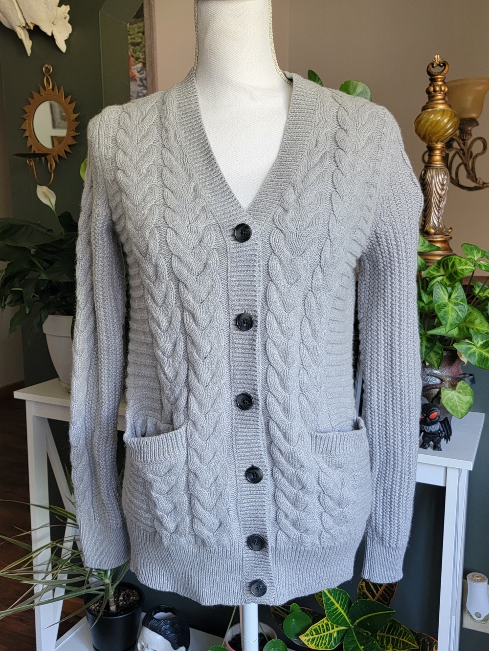 Vintage GAP Light Gray Cable Knit Button-Up Cardigan
